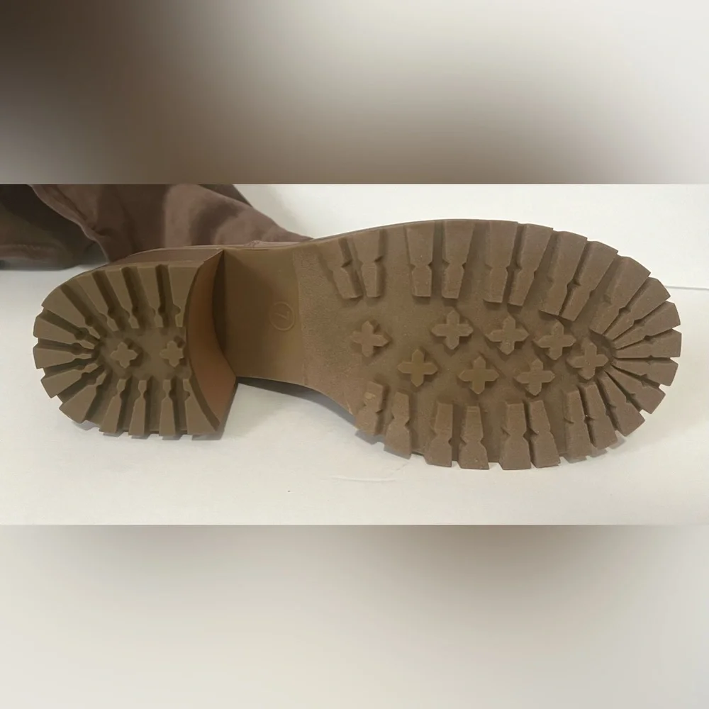 New MIA Daily Women Over The Knee Platform Taupe Tan Lug Sole Boot Women Size 7